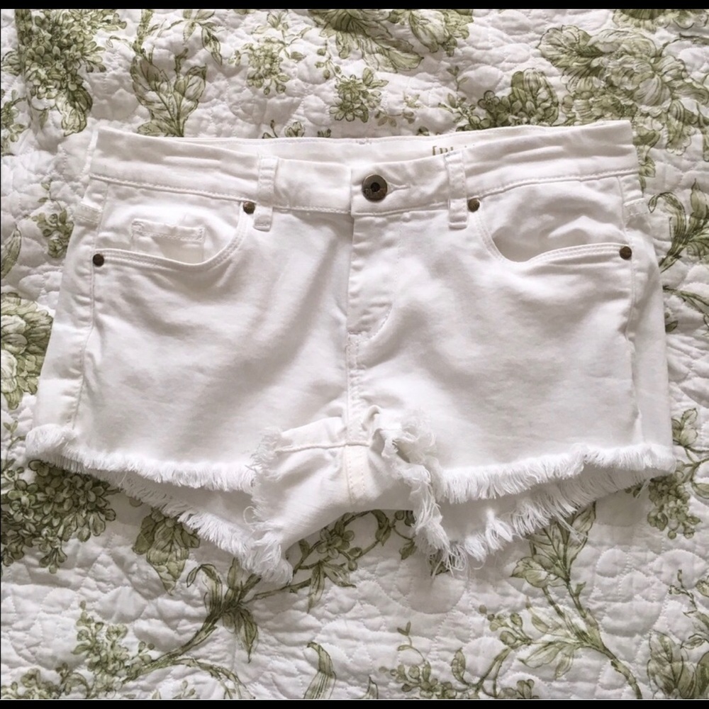 BLANK NYC White Denim Shorts- Size 26